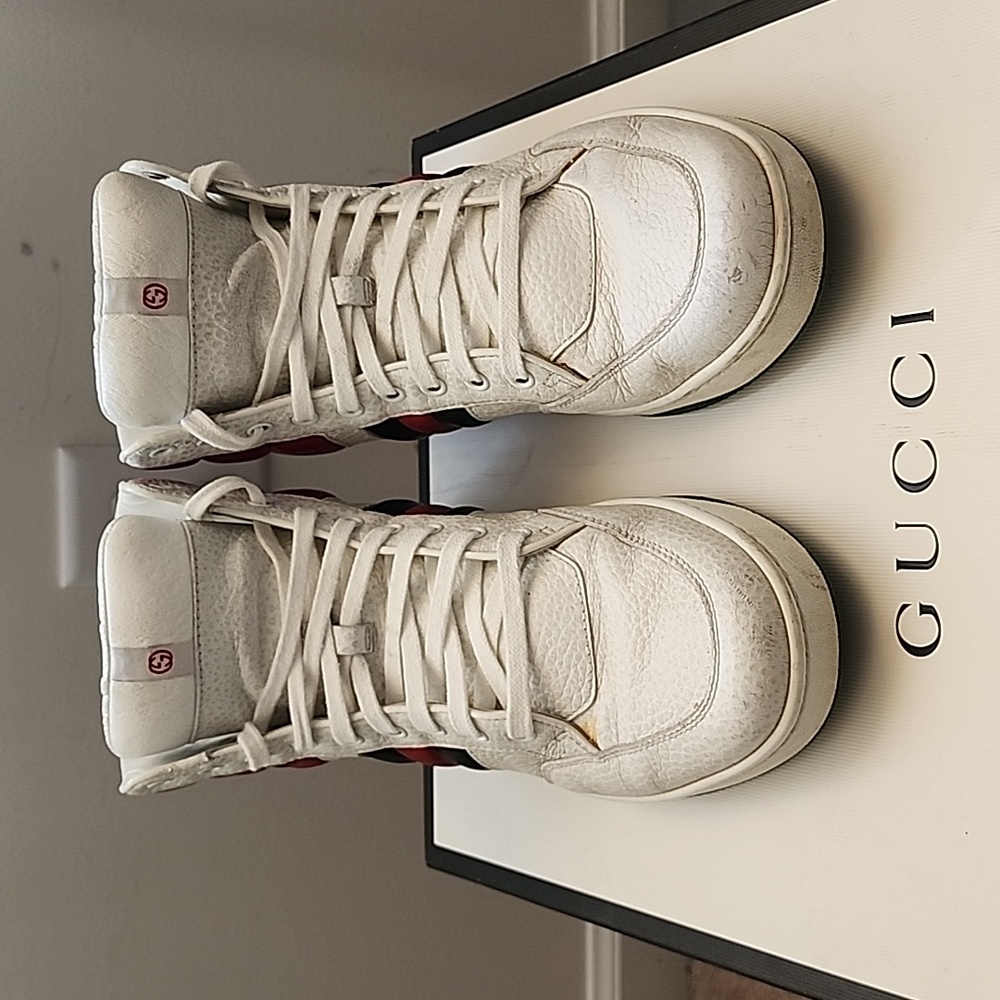 GUCCI!